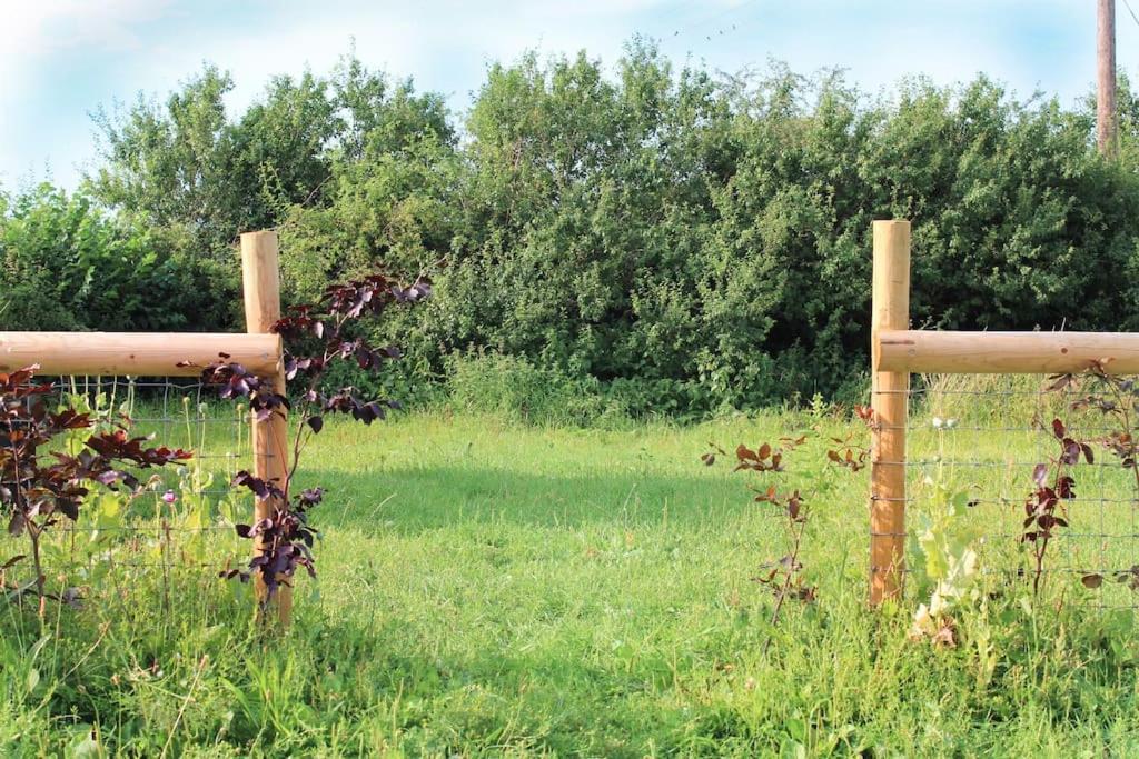 The Shepherds Hut Шрусбери Экстерьер фото