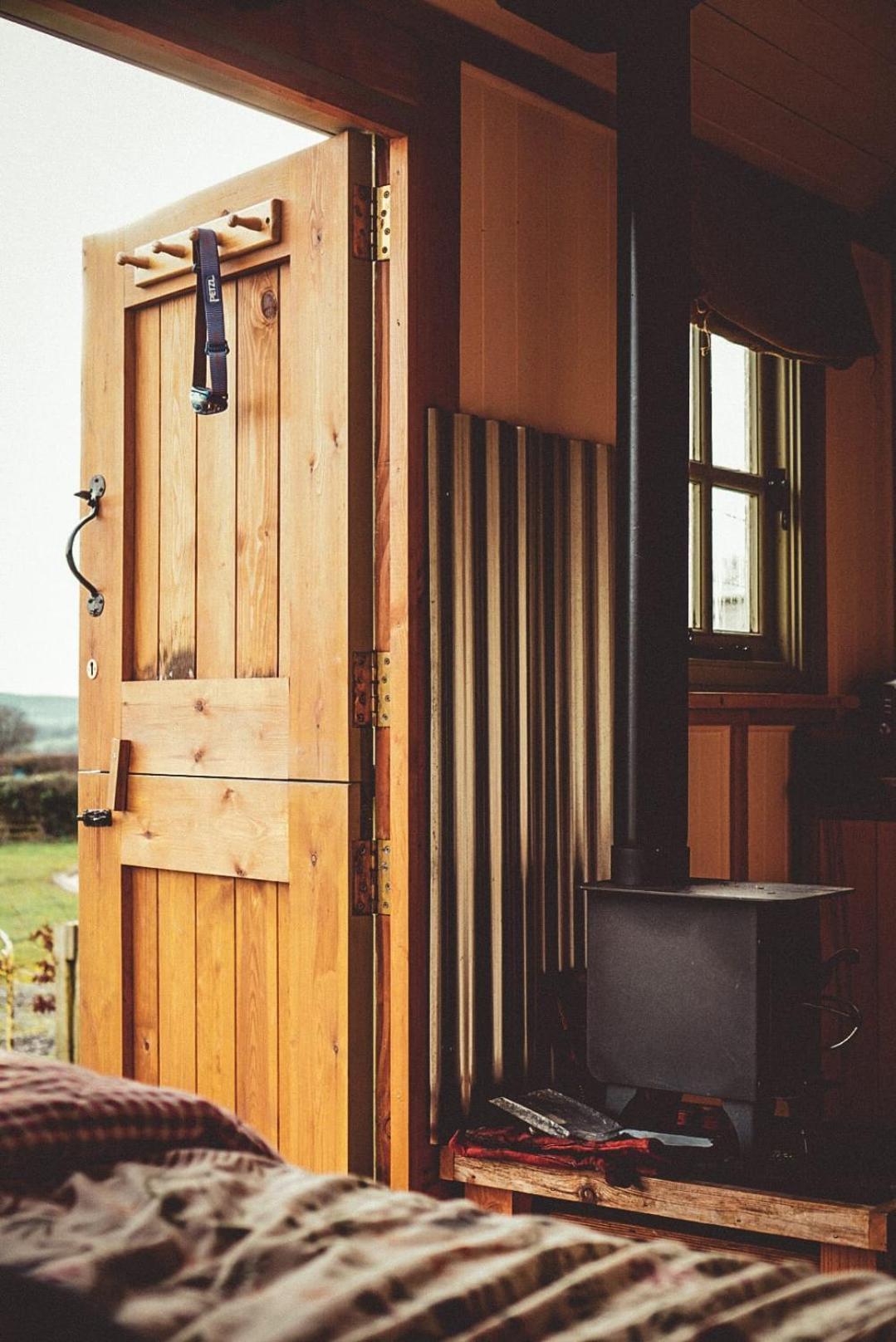 The Shepherds Hut Шрусбери Экстерьер фото